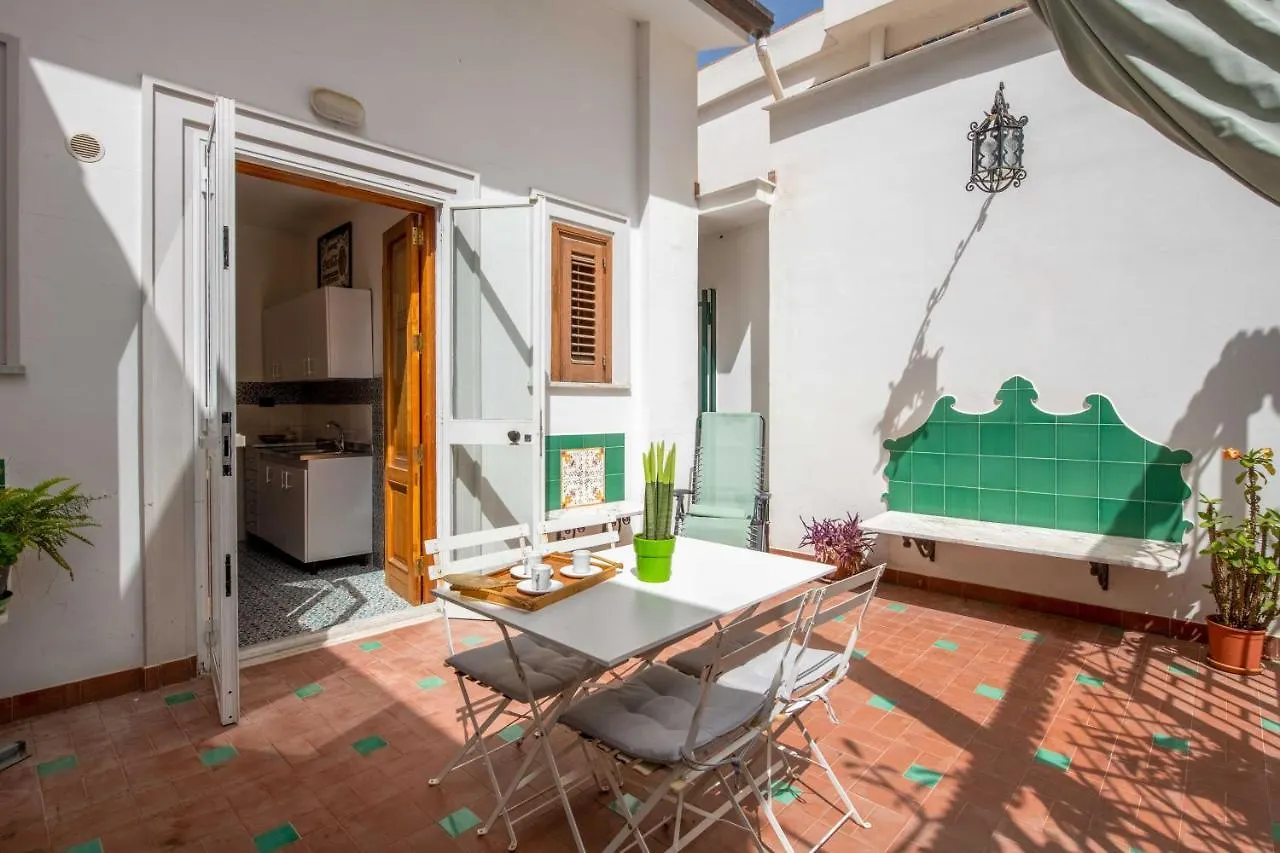 Due Terrazze In Centro By Wonderful Italy location